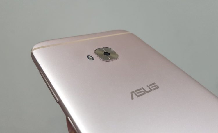 รีวิว Asus Zenfone 4 Selfie Pro ราคา