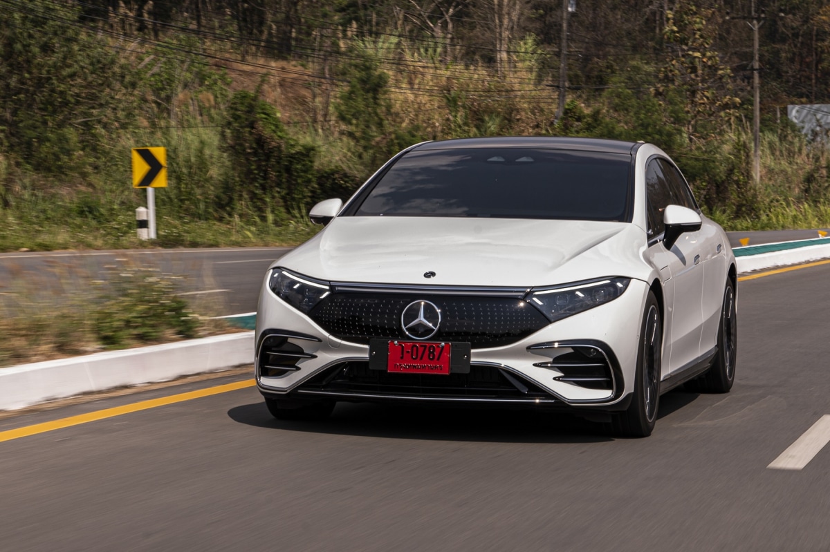 Mercedes-Benz test drive EQS 500 4MATIC AMG Premium