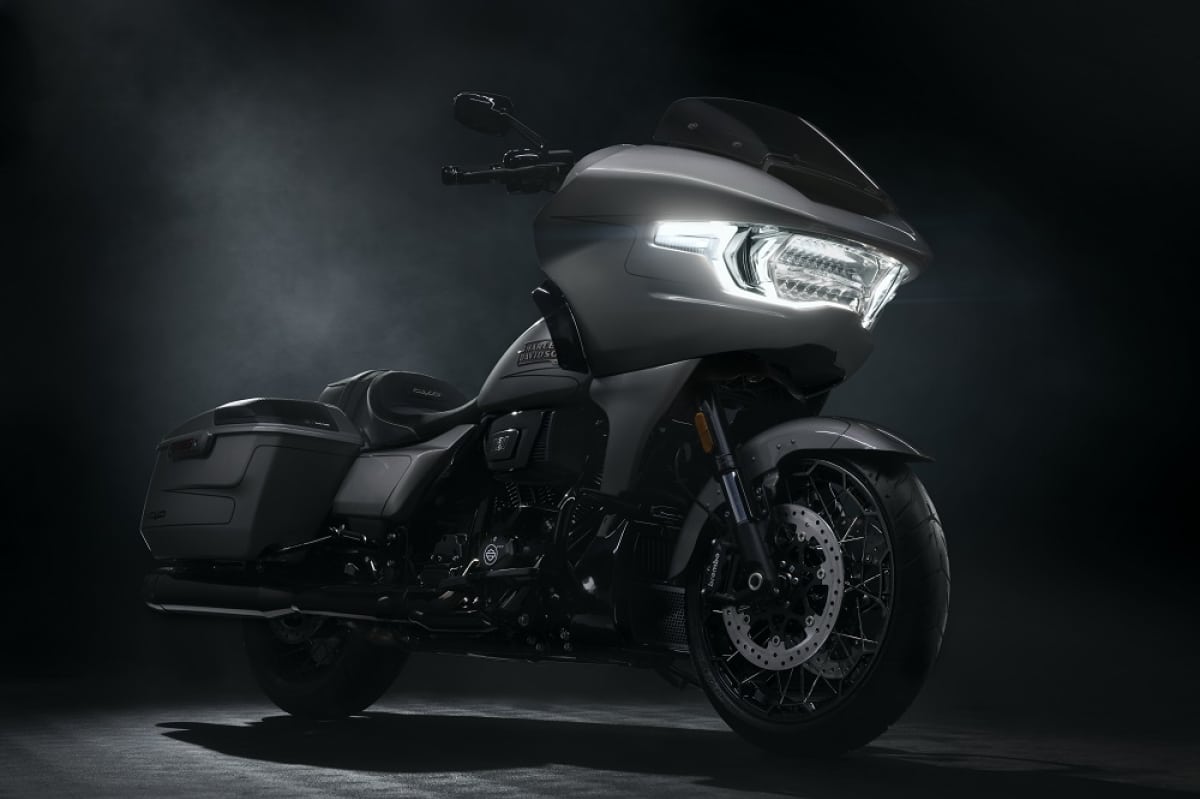 HARLEY-DAVIDSON  CVO รถมอเตอร์ไซค์