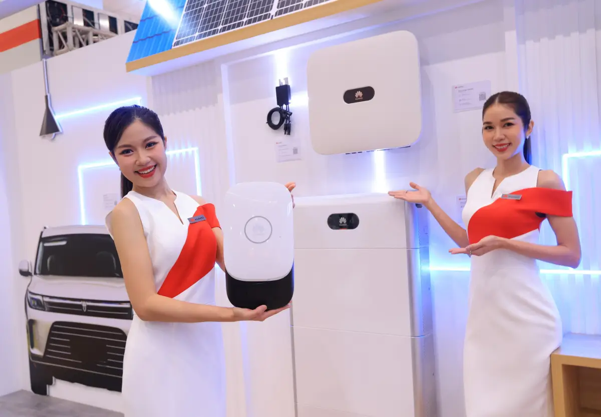 HUAWEI โซลาร์เซลล์ โปรโมชัน FusionSolar